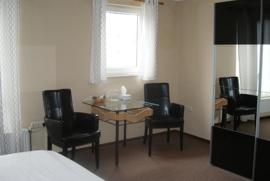 Hotel Palanka Valkenburg aan de Geul Zimmer foto